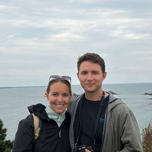 Profile image for pet sitters Sarah & Joshua