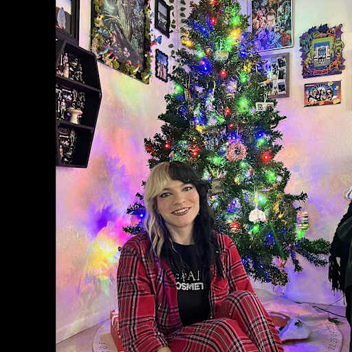 Profile image for pet sitter Caytee