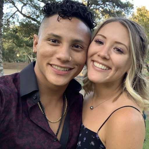 Profile image for pet sitters Calla & Mario