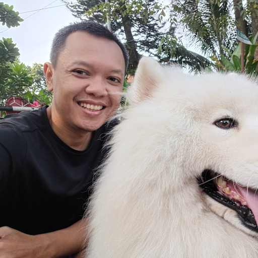 Profile image for pet sitter M Taufik