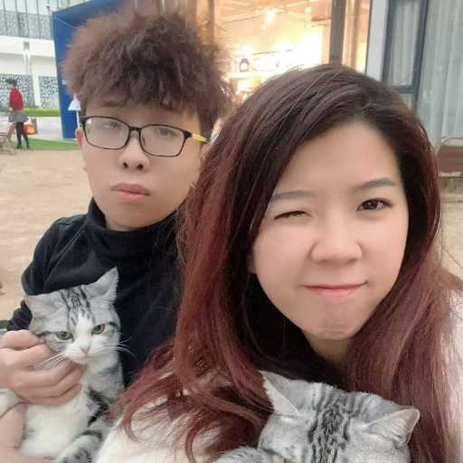 Profile image for pet sitters Min & Xin