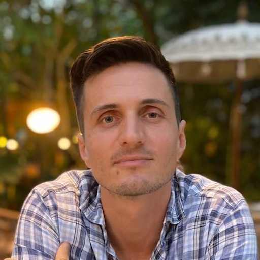 Profile image for pet sitter Damir