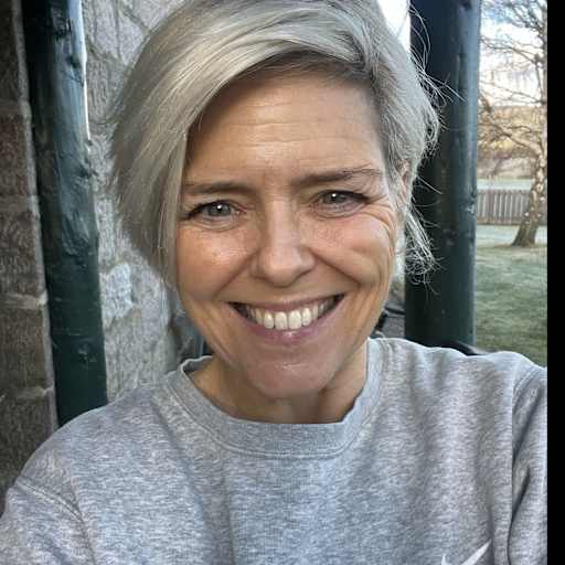 Profile image for pet sitter Lisa