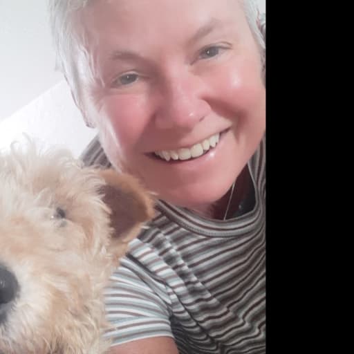 Profile image for pet sitter Janine