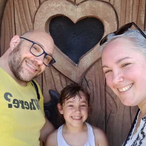 Profile image for pet sitters Roberta & Massimo