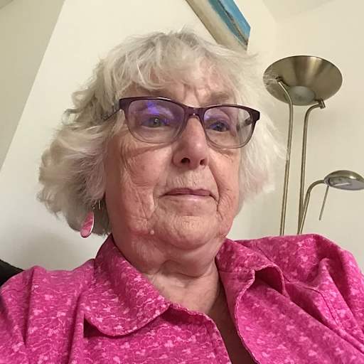 Profile image for pet sitter Christine