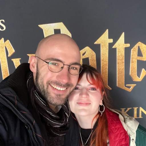 Profile image for pet sitters Devin & Pia