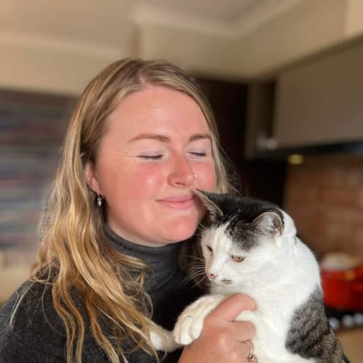 Profile image for pet sitters Grace & Eduardo