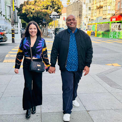 Profile image for pet sitters Erin & Walter 