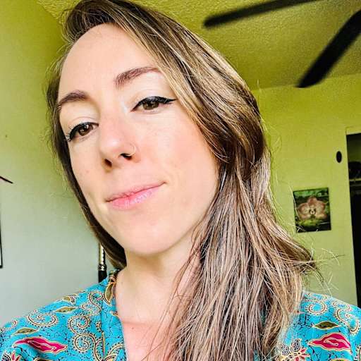 Profile image for pet sitter Janessa