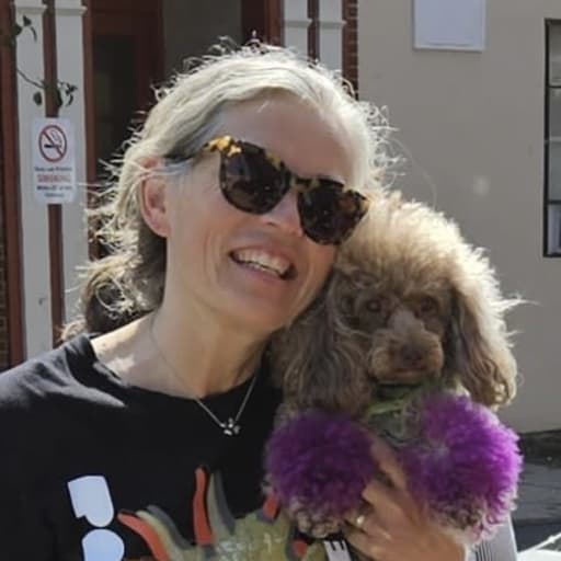 Profile image for pet sitters Cintia & Alexis 