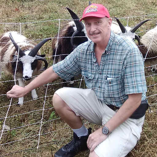 Profile image for pet sitter peter