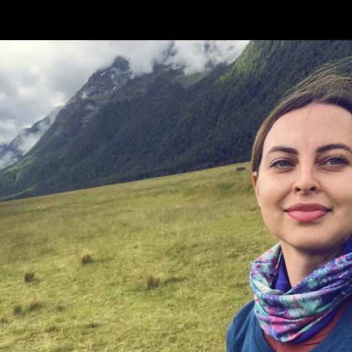 Profile image for pet sitter Gabriela