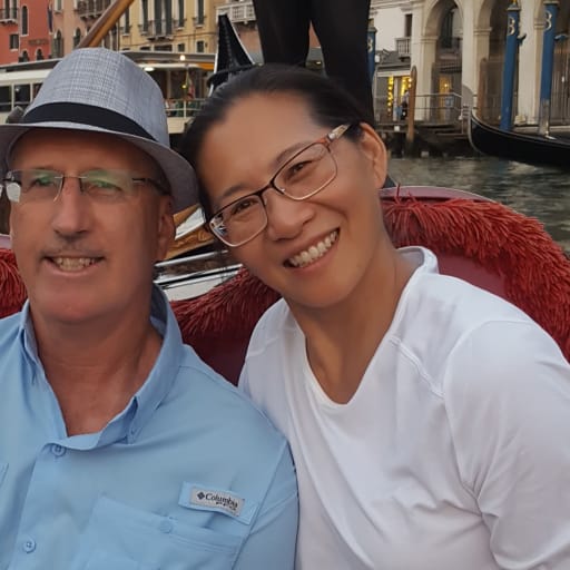 Profile image for pet sitters Jene & John