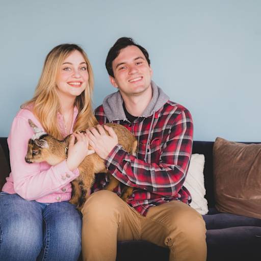 Profile image for pet sitters Anna & Michael