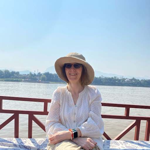 Profile image for pet sitters Andrea & Simon