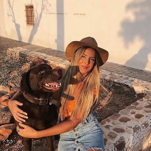 Profile image for pet sitters Carmen & Vicente
