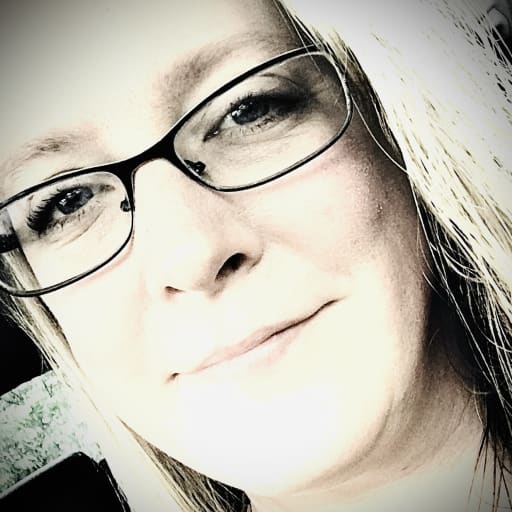 Profile image for pet sitter Windy