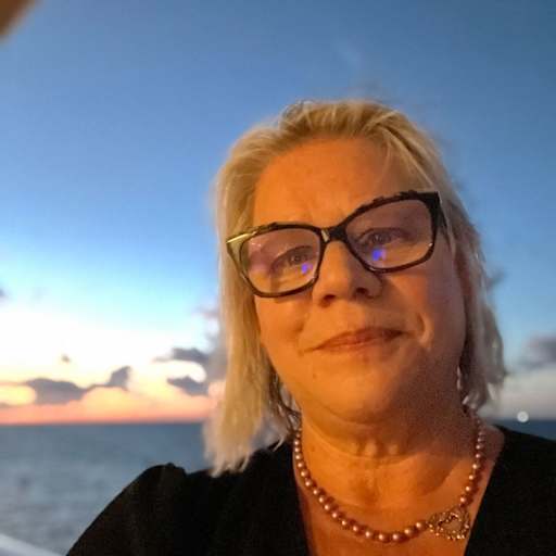 Profile image for pet sitter Anne