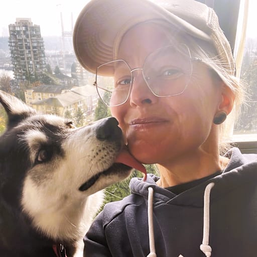 Profile image for pet sitter Bobbi