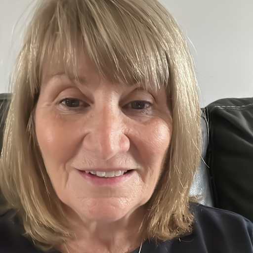 Profile image for pet sitter Mary