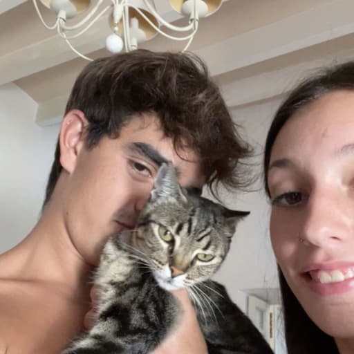 Profile image for pet sitters franco & Florencia 