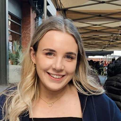 Profile image for pet sitter Tara