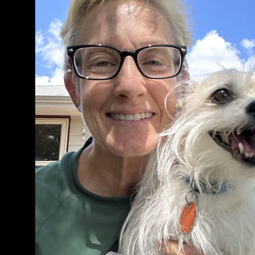 Profile image for pet sitter Ellen