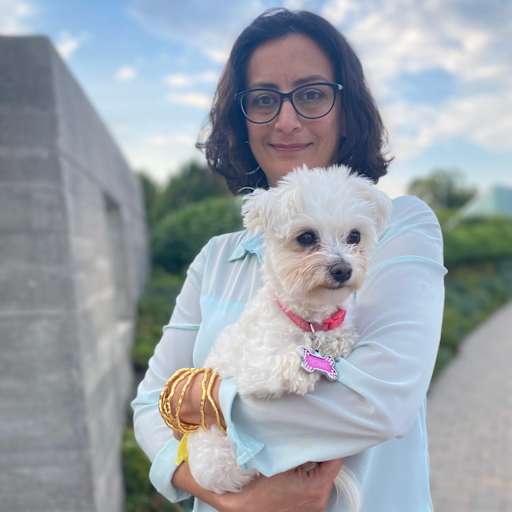 Profile image for pet sitter Ayla