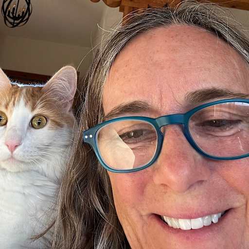 Profile image for pet sitter Elizabeth