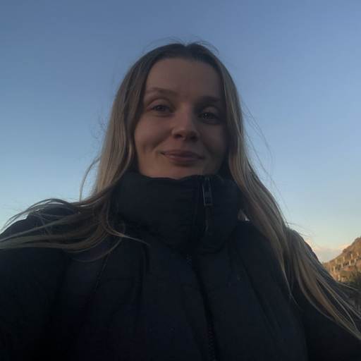 Profile image for pet sitter Lauren