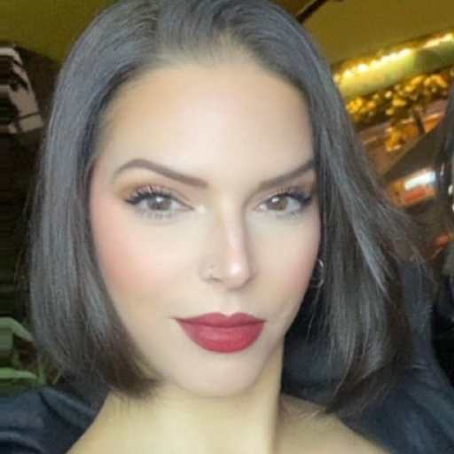 Profile image for pet sitter Julie