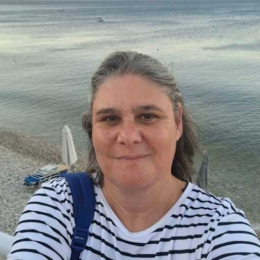 Profile image for pet sitter EVANTHIA