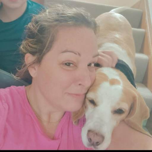 Profile image for pet sitter Julie