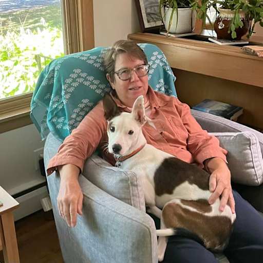 Profile image for pet sitter Annie
