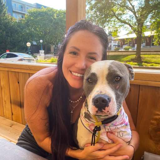 Profile image for pet sitter Erika