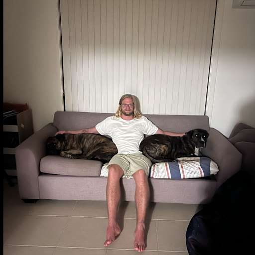 Profile image for pet sitters Lars & Carolina