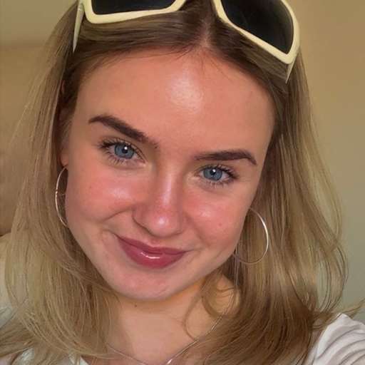 Profile image for pet sitter Kim