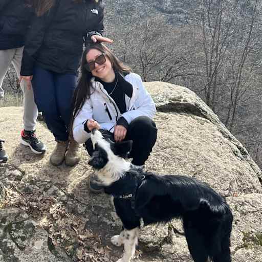Profile image for pet sitter Laura