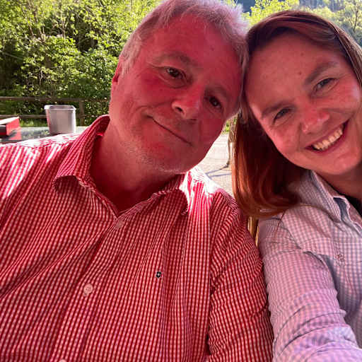 Profile image for pet sitters Alexandra & Ernst