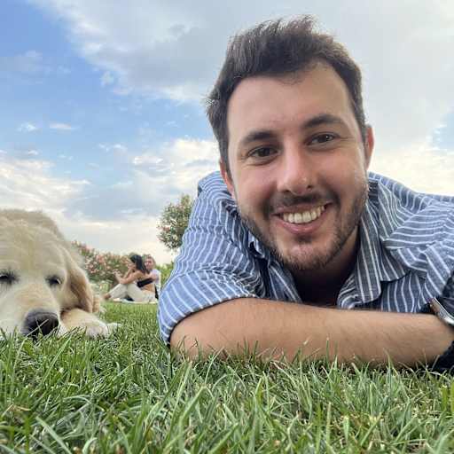 Profile image for pet sitter Ataberk