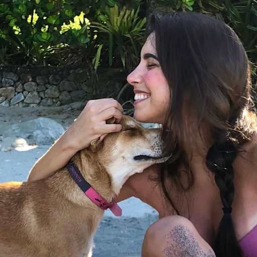 Profile image for pet sitter Beatriz