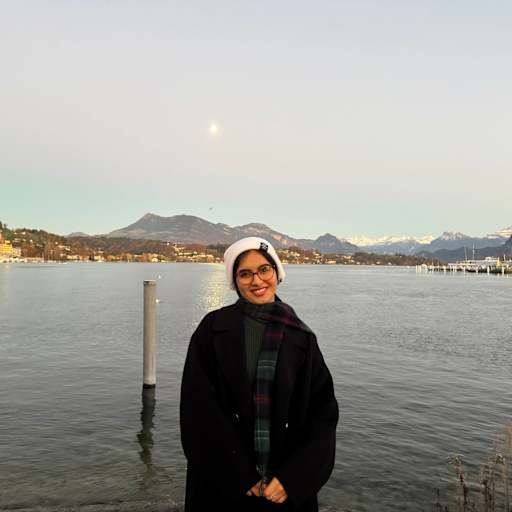 Profile image for pet sitter rawan