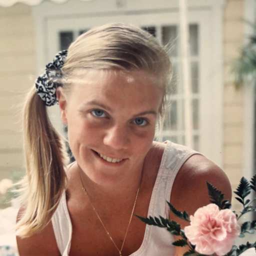 Profile image for pet sitter Veda Jo