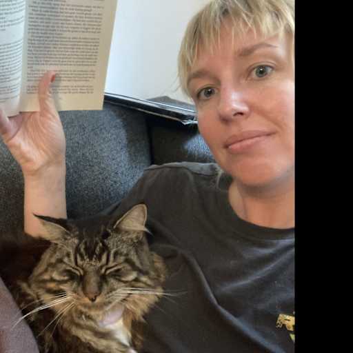Profile image for pet sitter Suzanne