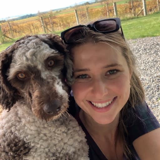 Profile image for pet sitter Jessica