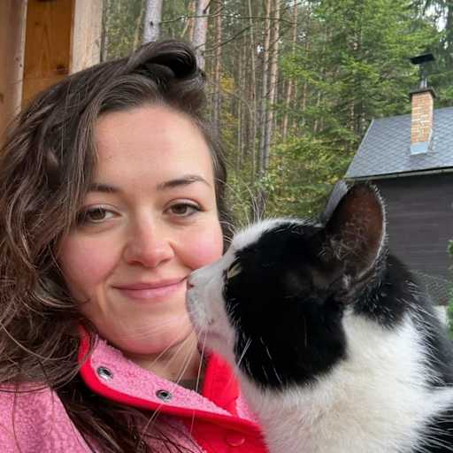 Profile image for pet sitter Rrita