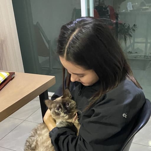 Profile image for pet sitter Claudia