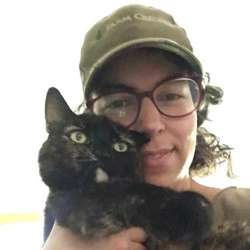 Profile image for pet sitter Ariana