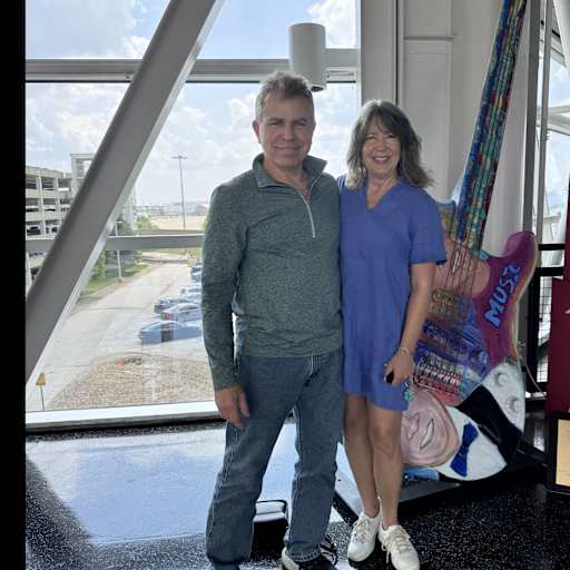 Profile image for pet sitters Carla & Frank